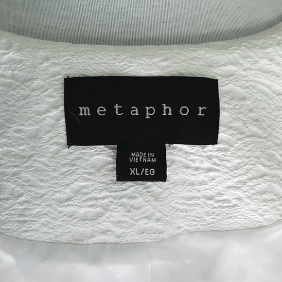 NWOT Metaphor Women’s White Jacket Blazer Size XL Textured Fabric - Picture 6 of 8